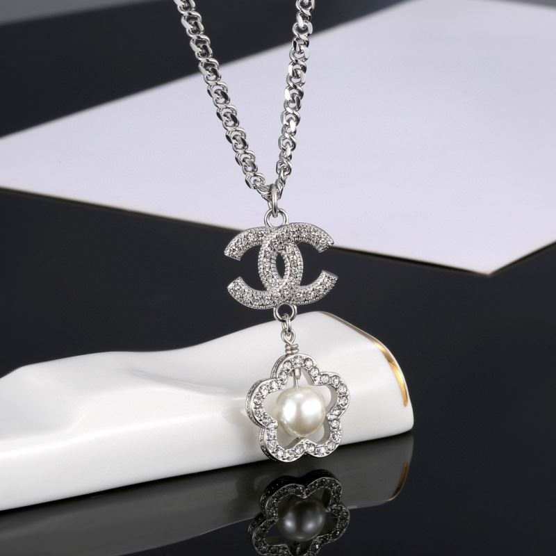 Ch**el necklaces